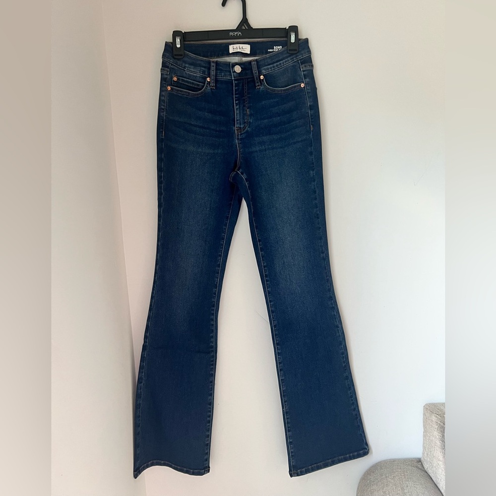 Sold - Picture 4 of 9